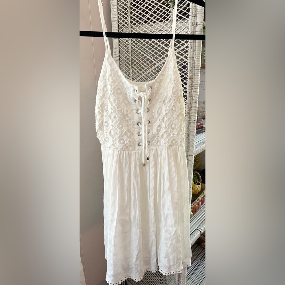 Beautiful Forever 21 Size Small Creamy White Adjustable Strap Lace Up Minidress